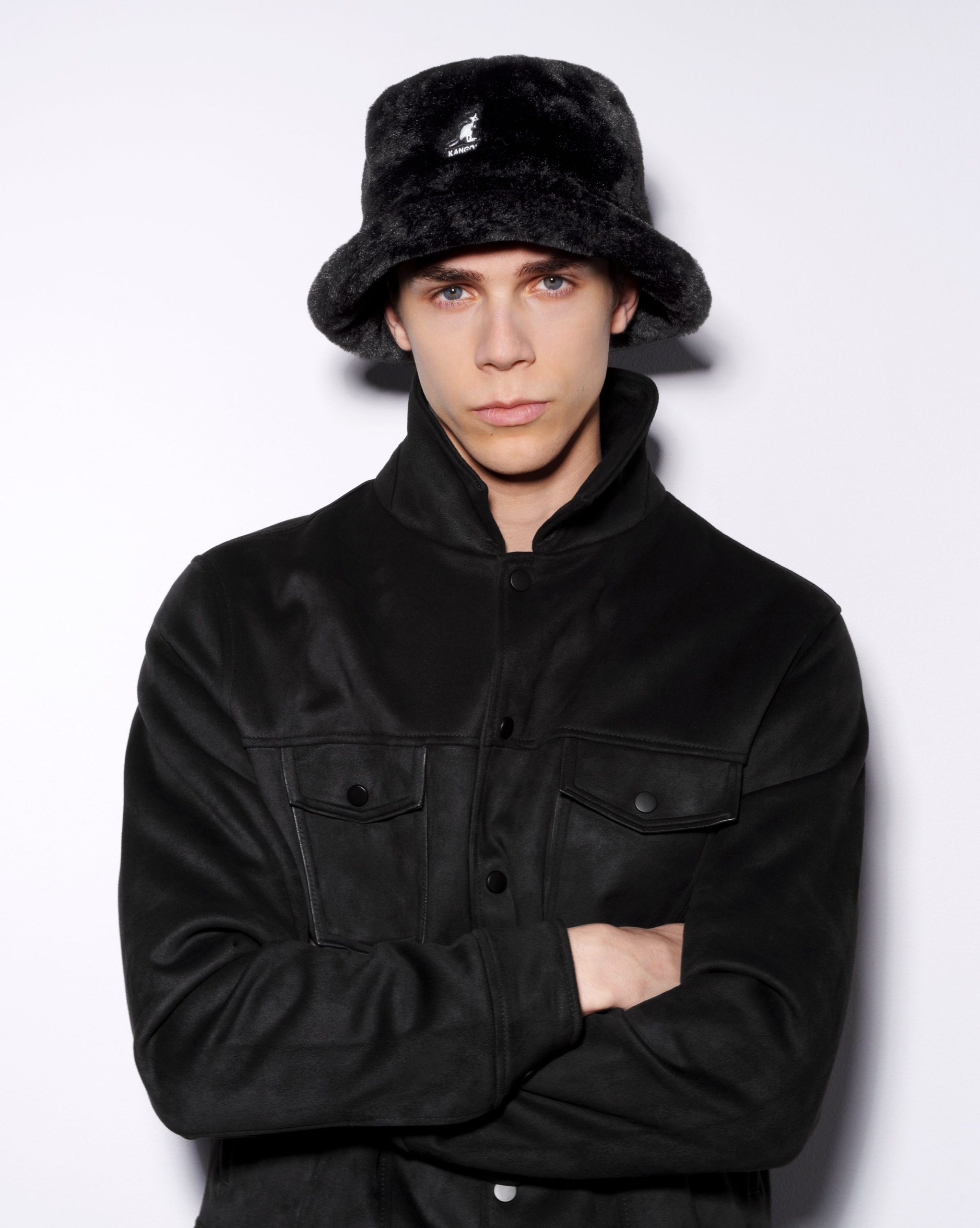 Faux Fur Bucket - Image 9